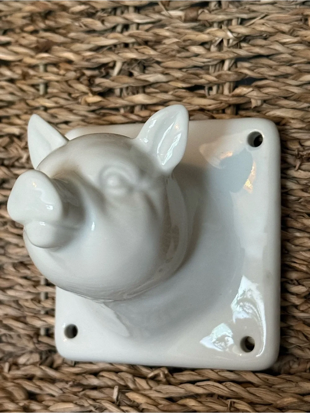 VTG 80s White Ceramic Pig Head Towel Hooks Set